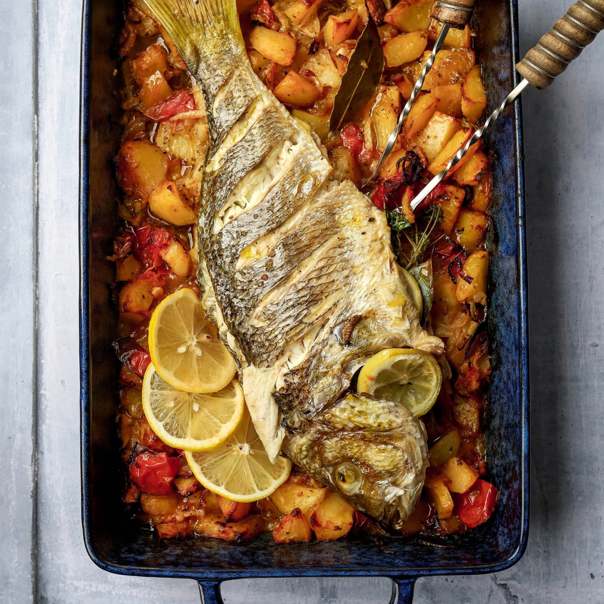 Baked cod with Provençal vegetables in tomato sauce